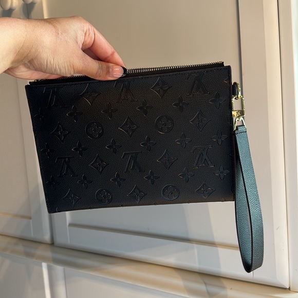 Pouch Wallet - Picture 5 of 5